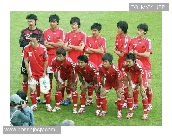 足球星凯成长历程与辉煌瞬间全面解读