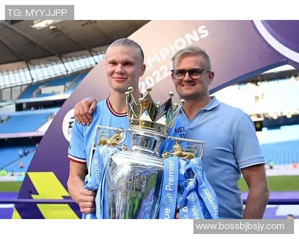 足球明星子承父业，谁最为出众？