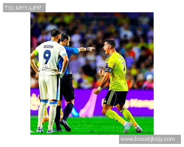 独领风骚的足球巨星：从天赋少年到全球瞩目的冠军领袖